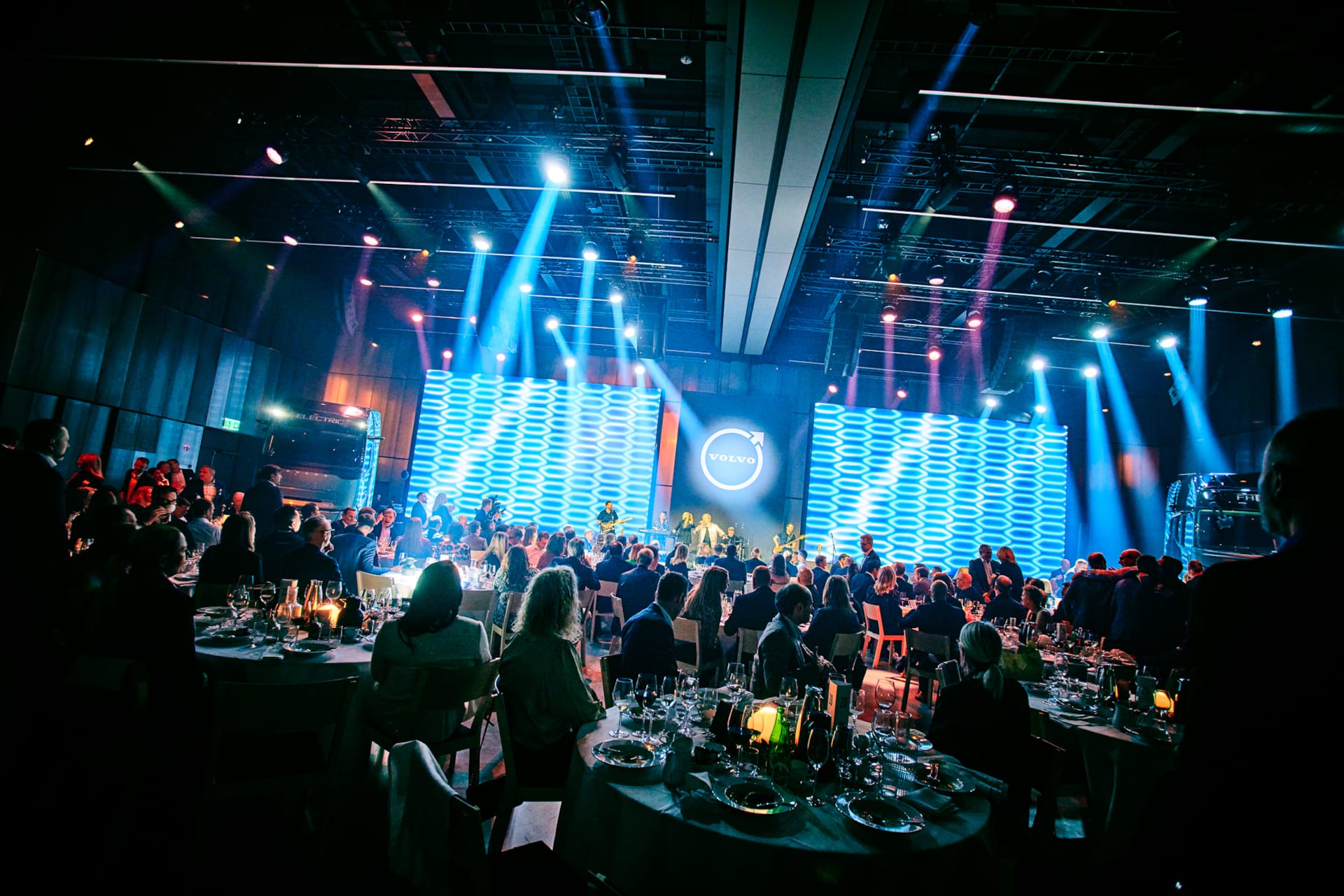 Eventhall på World of Volvo i Göteborg, flexibel lokal för stora möten och evenemang. 